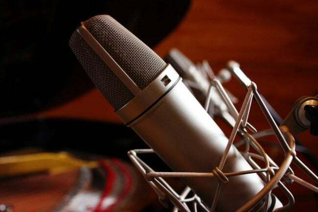 neumann u87 condenser microphone